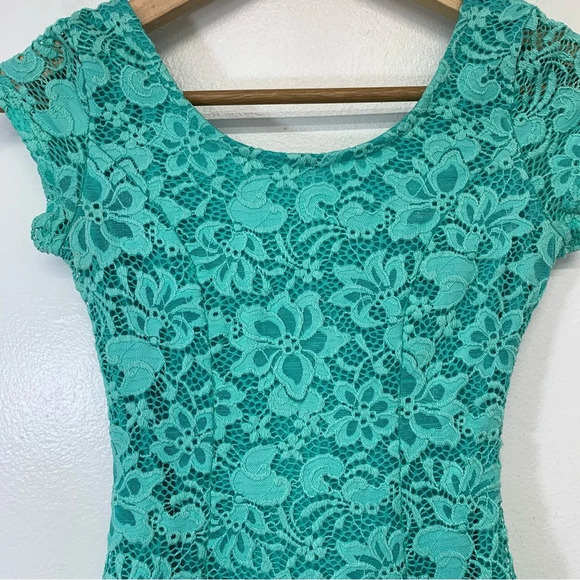 Vintage Y2K Womans Crochet‎ Top Small Green Floral Sheer Lace Flowy Fairy Boho - Picture 3 of 10